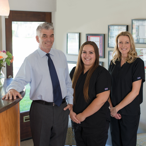 Chiropractor Livermore CA Thomas Mora And Team